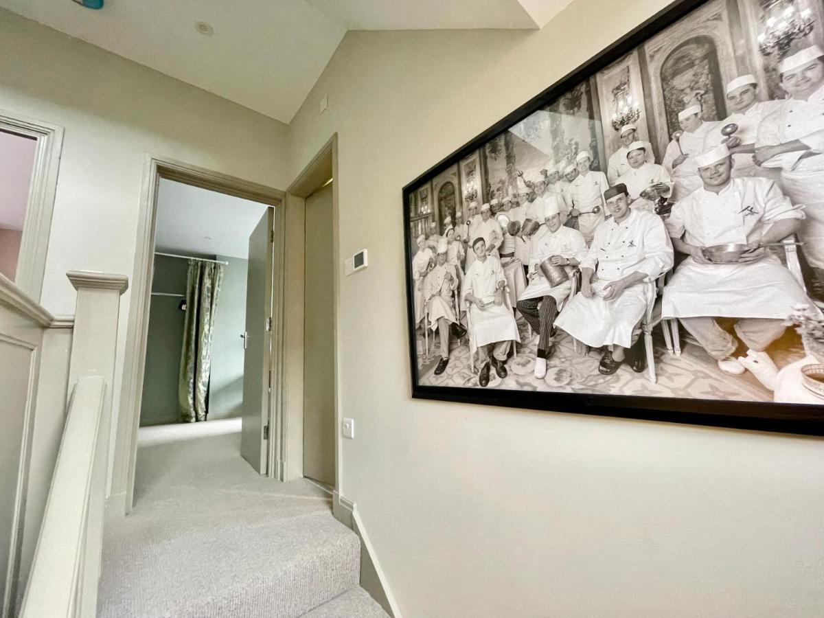 Townhouse With Free Off Road Parking And Garden Сasa de vacaciones